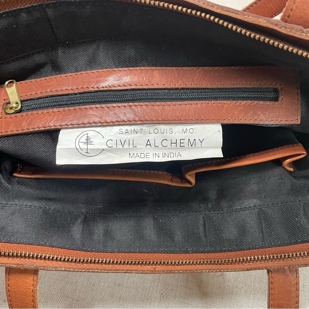 Civil Alchemy St. Louis Classic Leather Tote Bag - Picture 13 of 16